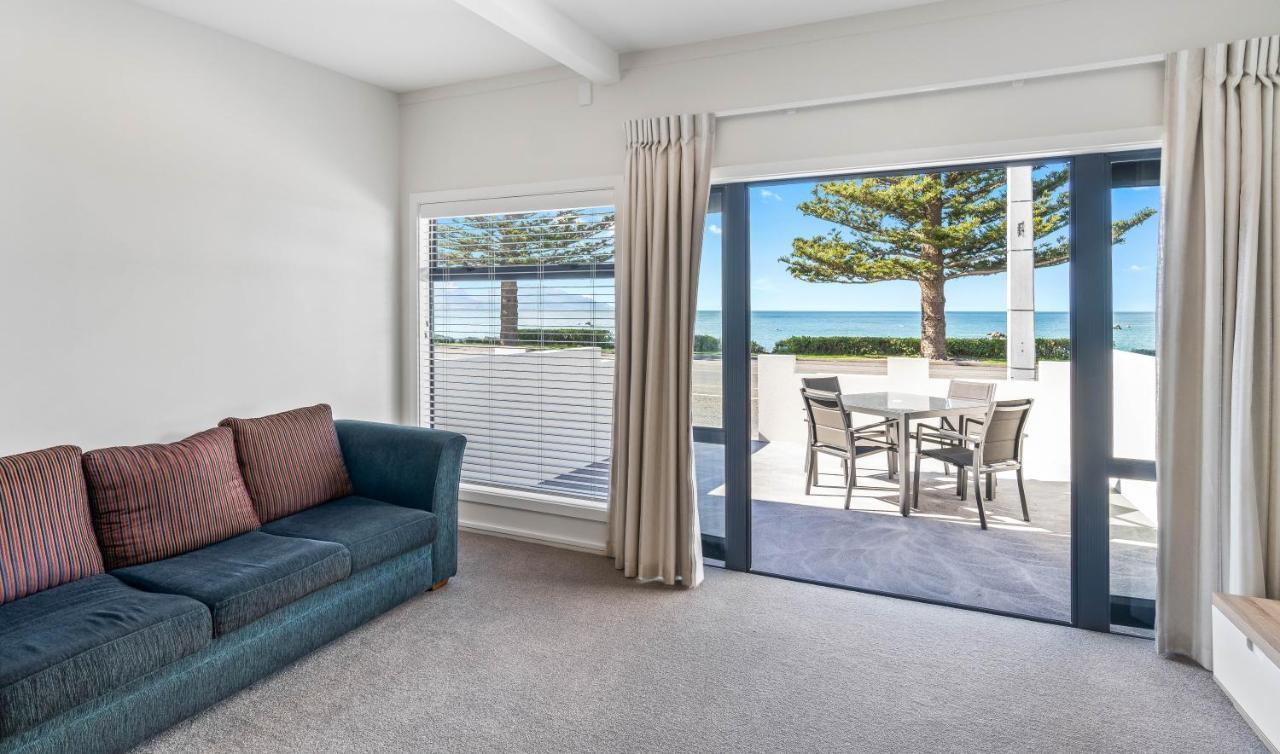 Kaikoura Beach Motel ภายนอก รูปภาพ