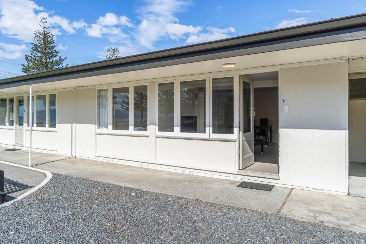 Kaikoura Beach Motel ภายนอก รูปภาพ